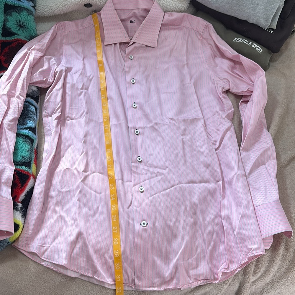 $1 SALE (5 ITEM MINIMUM NO MAXIMUM) REST OF CLOSET IS 5$ EACH 2 ITEM MINIMUM 🥳🥳🥳